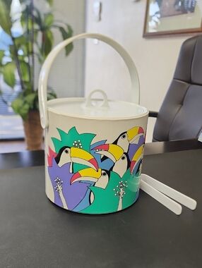 Toucans Tropical Ice Bucket. Vintage, 80s
